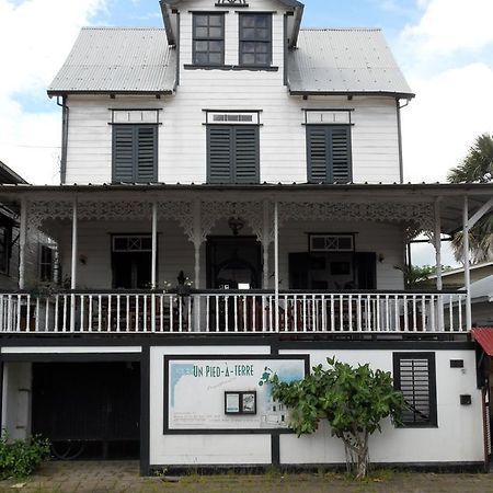 Guesthouse Un Pied-A-Terre Paramaribo Kültér fotó