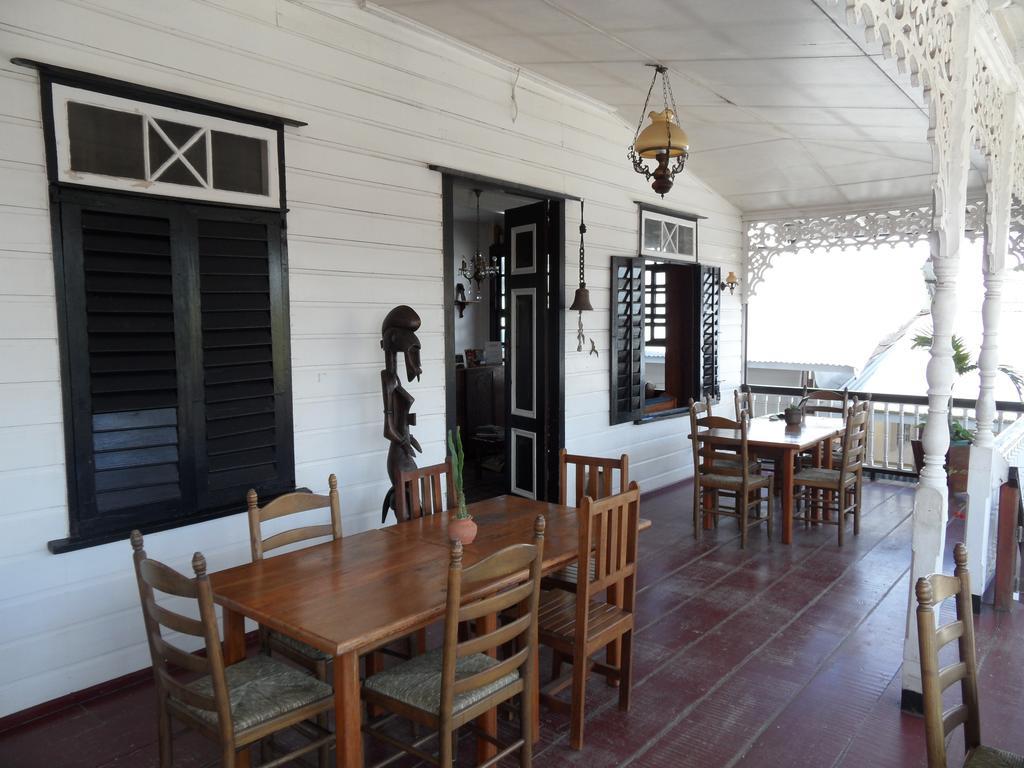 Guesthouse Un Pied-A-Terre Paramaribo Kültér fotó